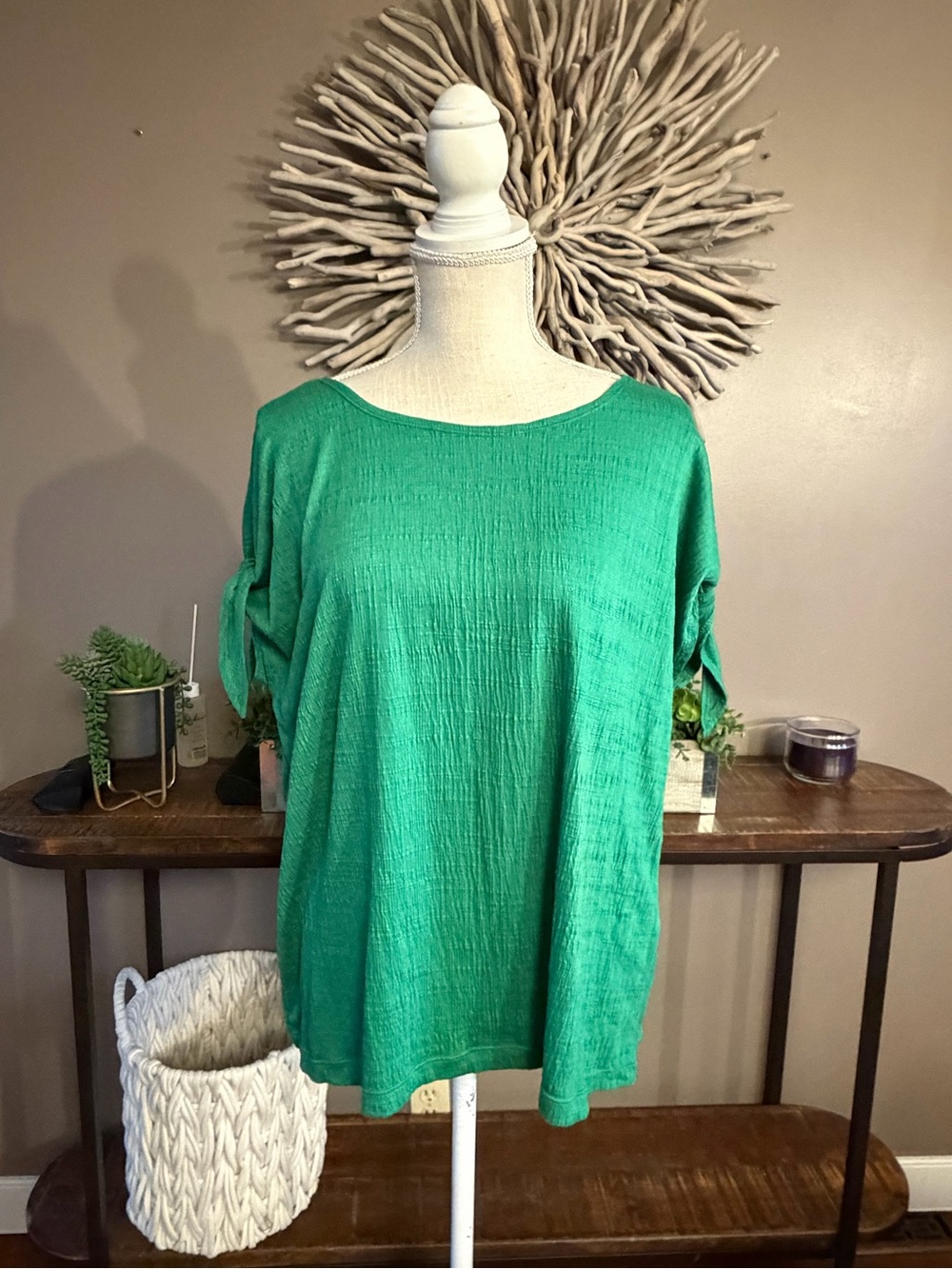 Max Studio Green Short Sleeve tie sleeve top
